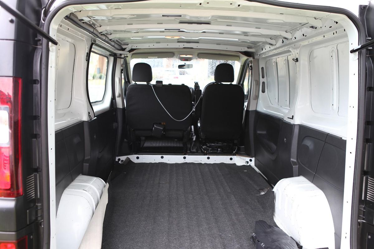 2016 Renault Trafic 66KW X82 SWB
