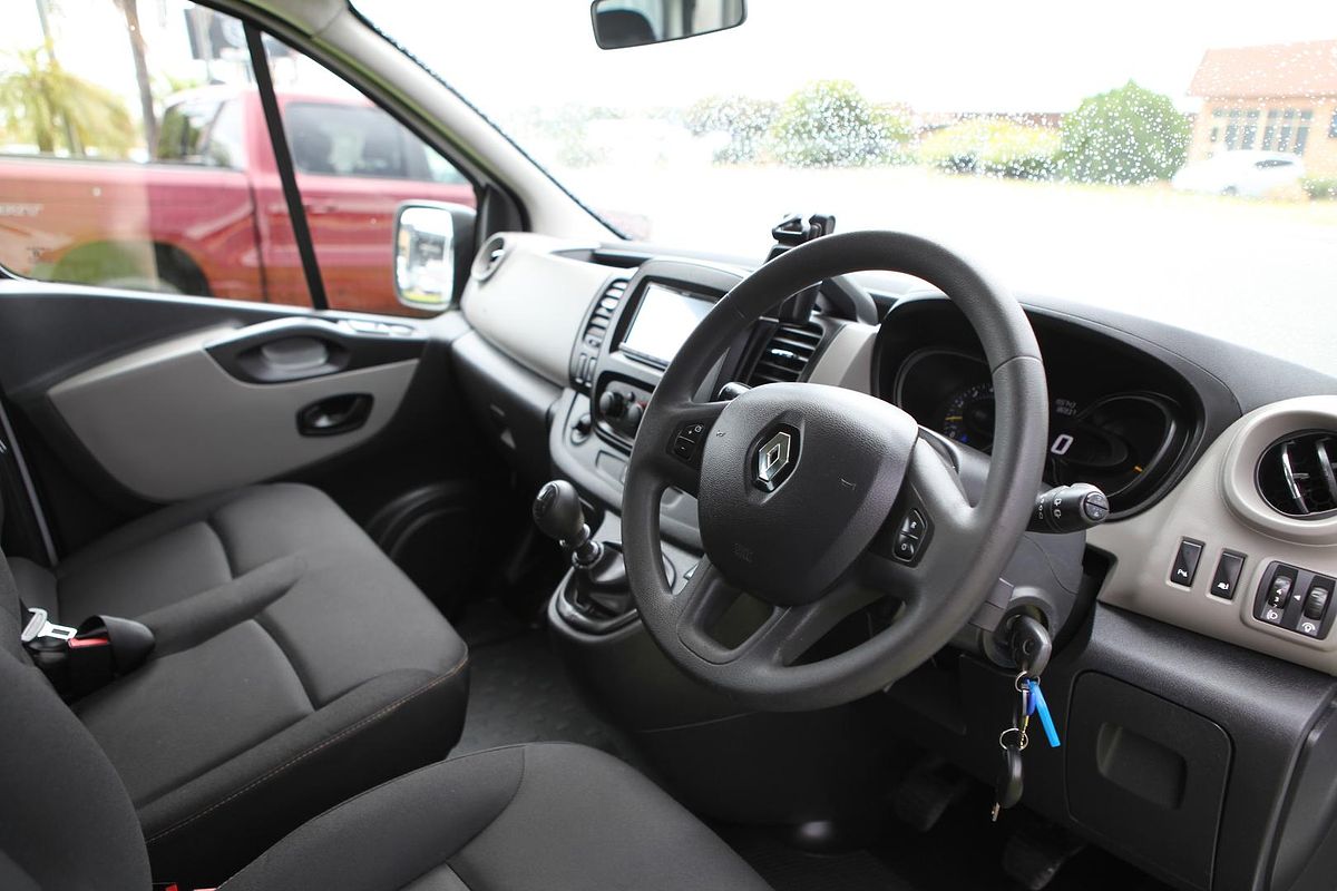 2016 Renault Trafic 66KW X82 SWB