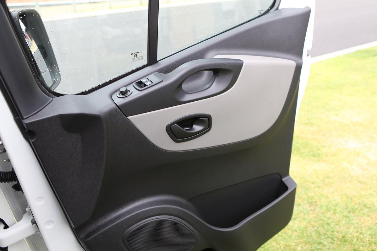 2016 Renault Trafic 66KW X82 SWB