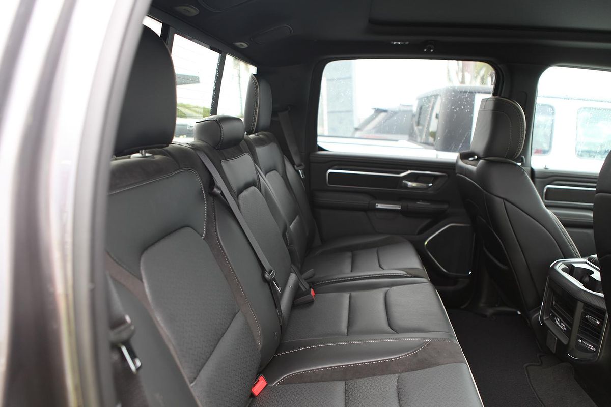 2024 RAM 1500 Laramie DT 4X4 SWB