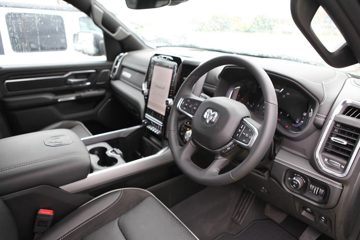 2024 RAM 1500 Laramie DT 4X4 SWB