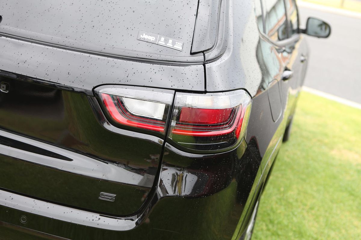 2024 Jeep Compass Limited 4xe MV