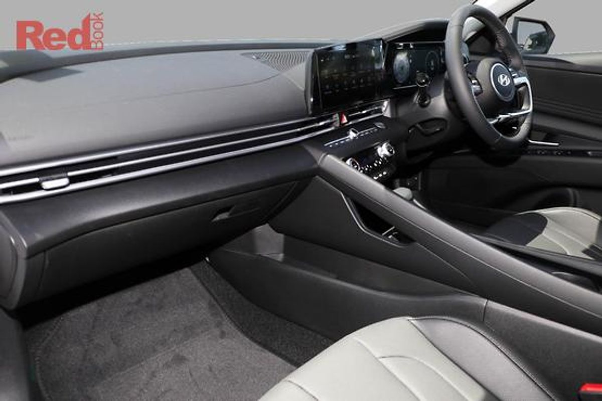 2025 Hyundai i30 Elite CN7.V2