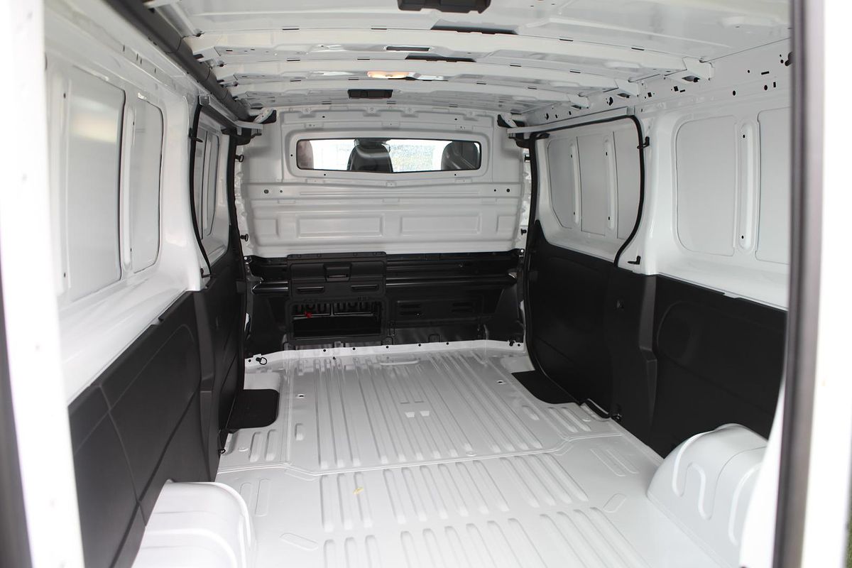 2024 Renault Trafic Premium X82 LWB