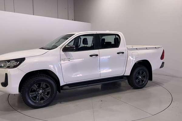 2022 Toyota Hilux SR GUN126R 4X4