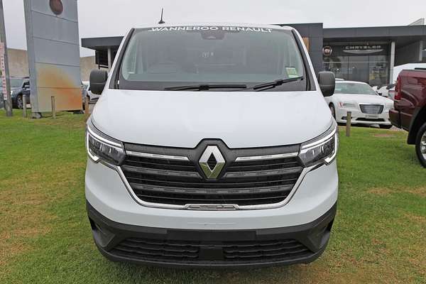 2023 Renault Trafic Pro X82 SWB