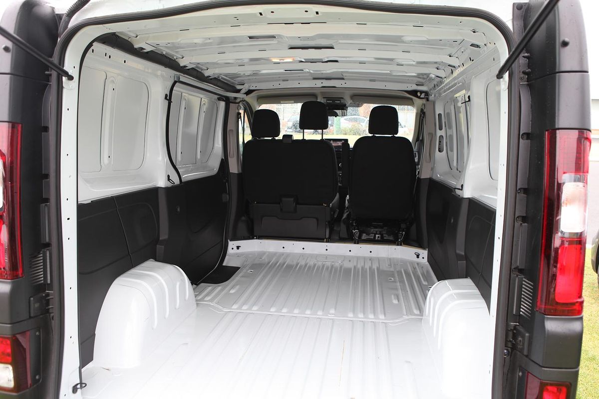 2023 Renault Trafic Pro X82 SWB