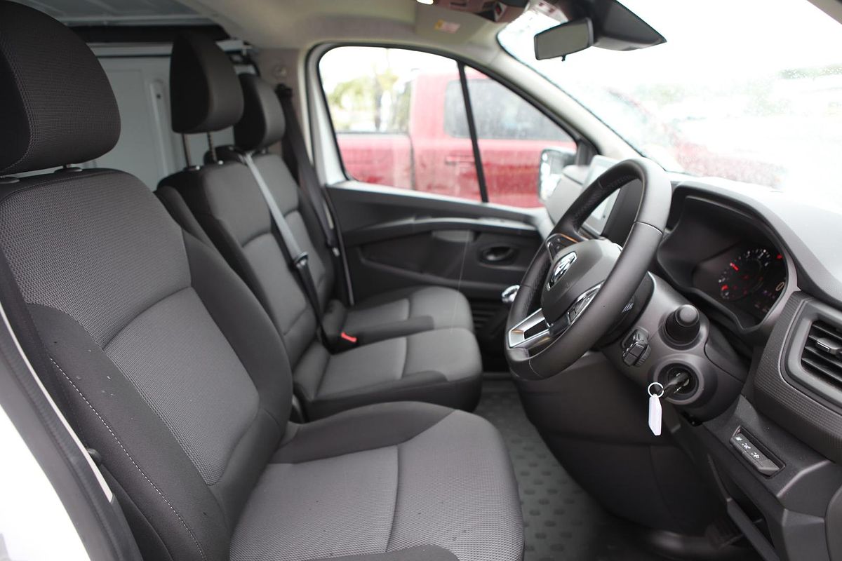2023 Renault Trafic Pro X82 SWB