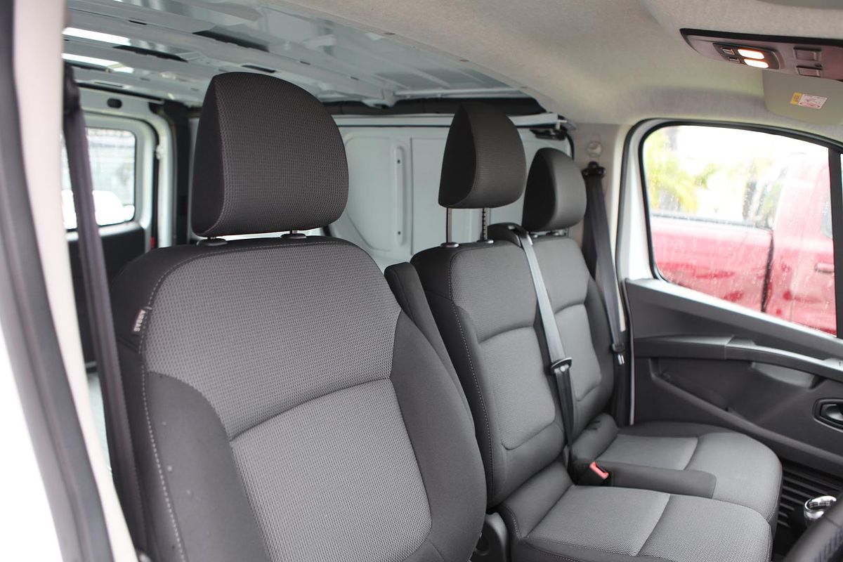2023 Renault Trafic Pro X82 SWB