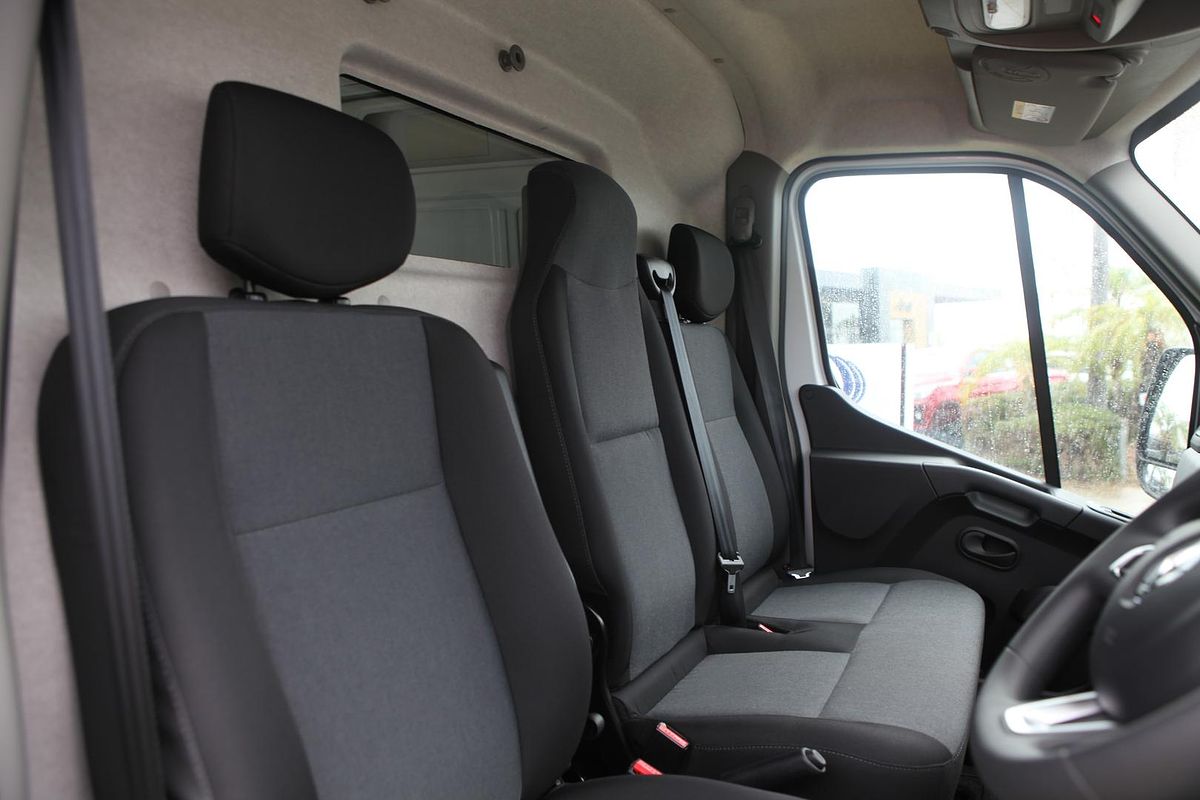 2024 Renault Master Pro 110kW X62 Phase 2