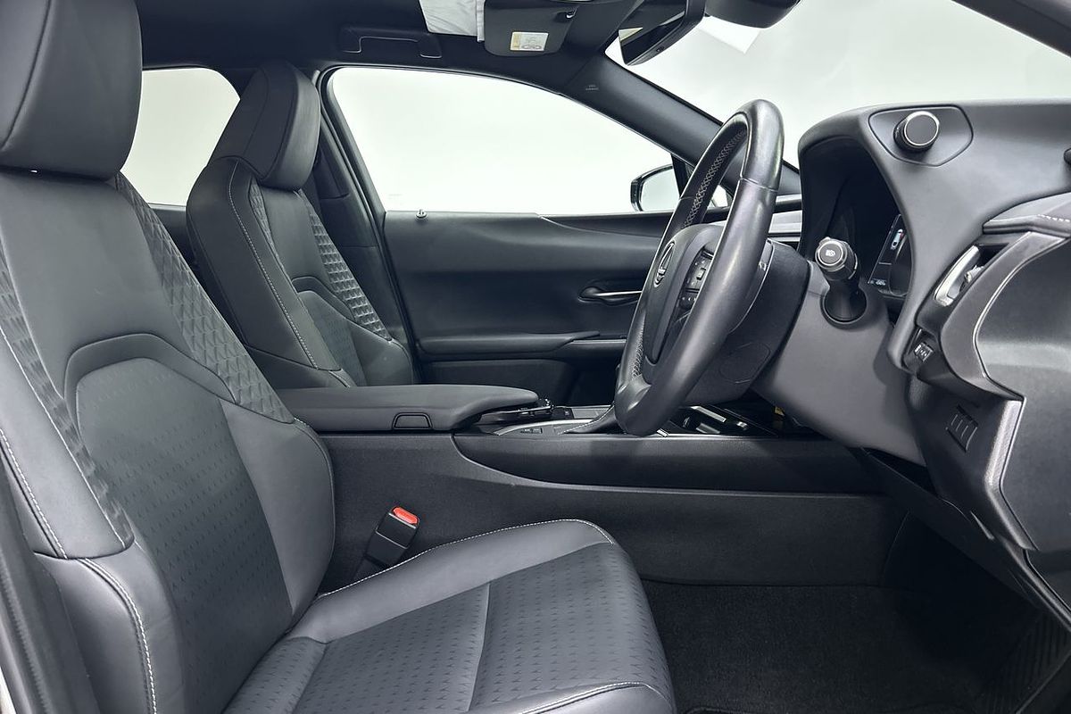2021 Lexus UX UX200 Luxury MZAA10R