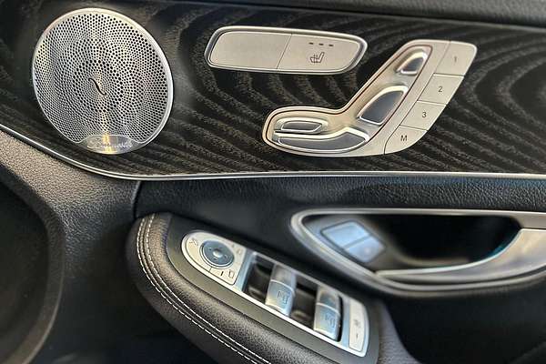 2017 Mercedes-Benz C-Class C300 S205