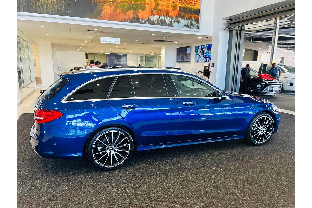 2017 Mercedes-Benz C-Class C300 S205