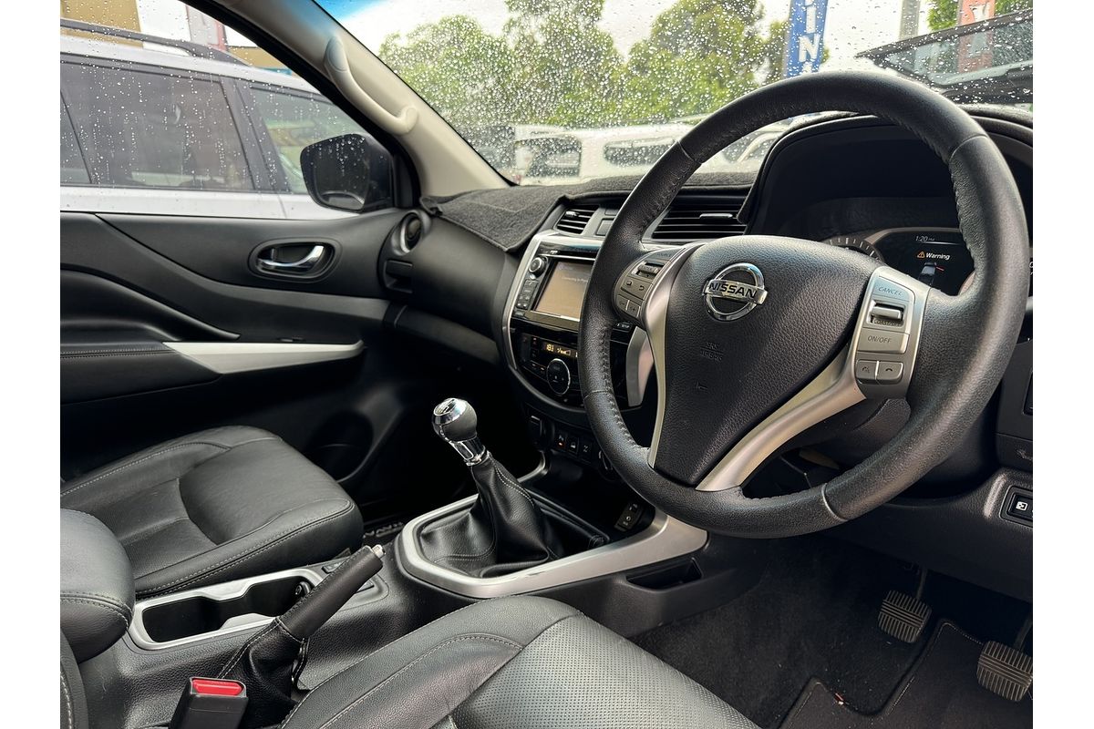 2015 Nissan Navara ST-X (4x4) NP300 D23 4X4