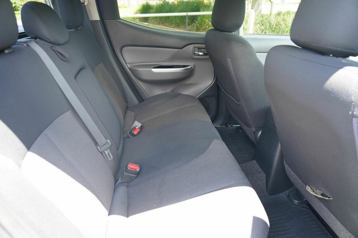 2015 Mitsubishi Triton GLX (4x4) MQ MY16 4X4