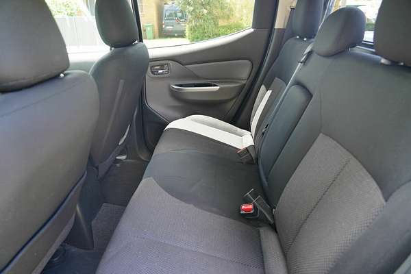 2015 Mitsubishi Triton GLX (4x4) MQ MY16 4X4