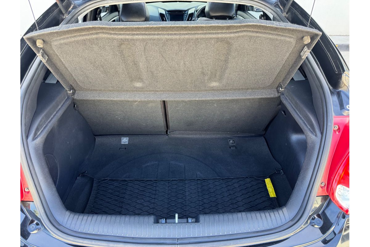 2013 Hyundai Veloster SR Turbo FS2