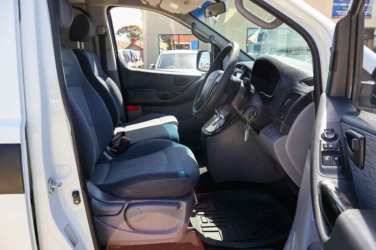 2010 Hyundai iLoad TQ-V
