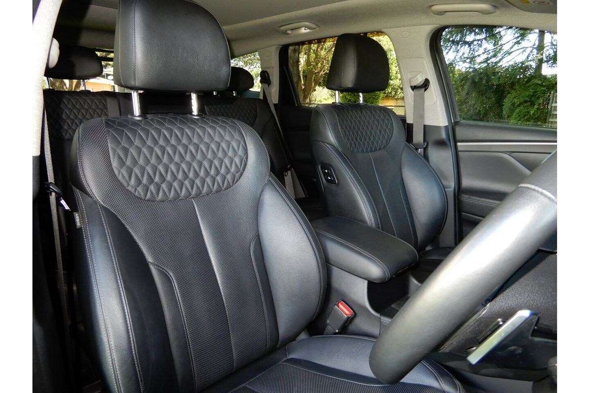 2019 Hyundai Santa Fe Highlander CRDi Burg (AWD) TM.2 MY20