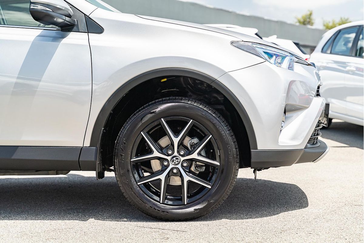 2017 Toyota RAV4 GXL ZSA42R