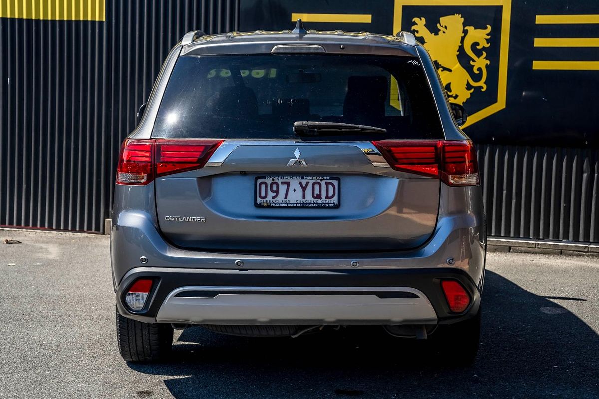 2017 Mitsubishi Outlander LS Safety Pack ZK