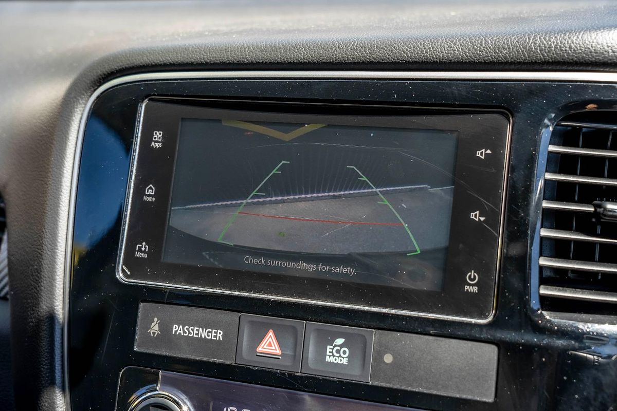 2017 Mitsubishi Outlander LS Safety Pack ZK