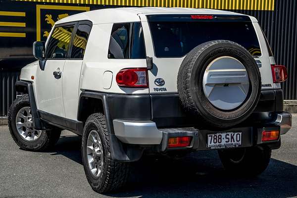 2012 Toyota FJ Cruiser GSJ15R