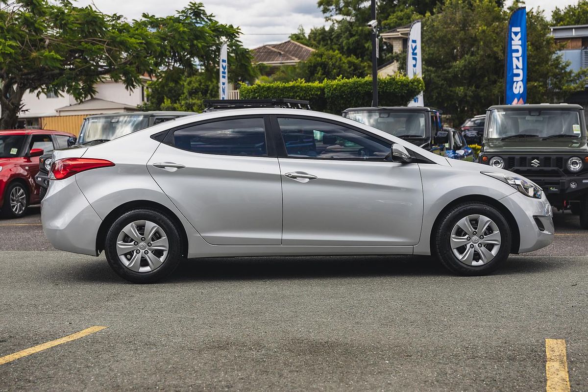 2013 Hyundai Elantra Active MD2