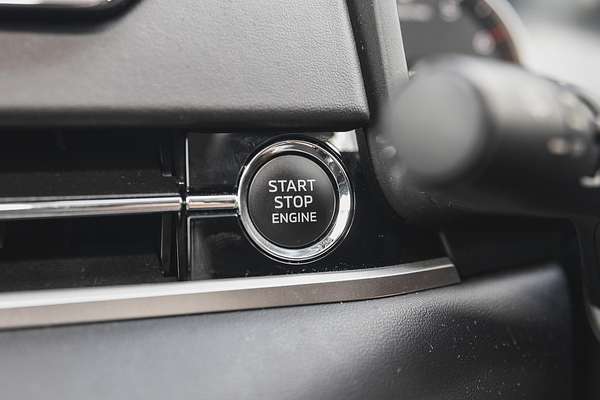 2024 Mitsubishi Outlander LS ZM
