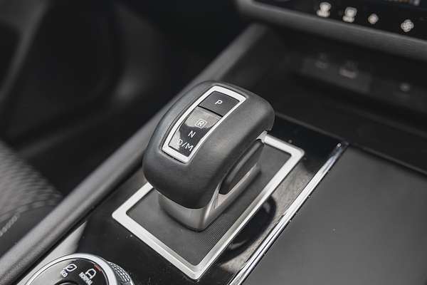 2024 Mitsubishi Outlander LS ZM