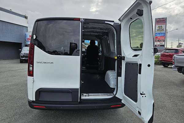 2024 LDV Deliver 7 SWB