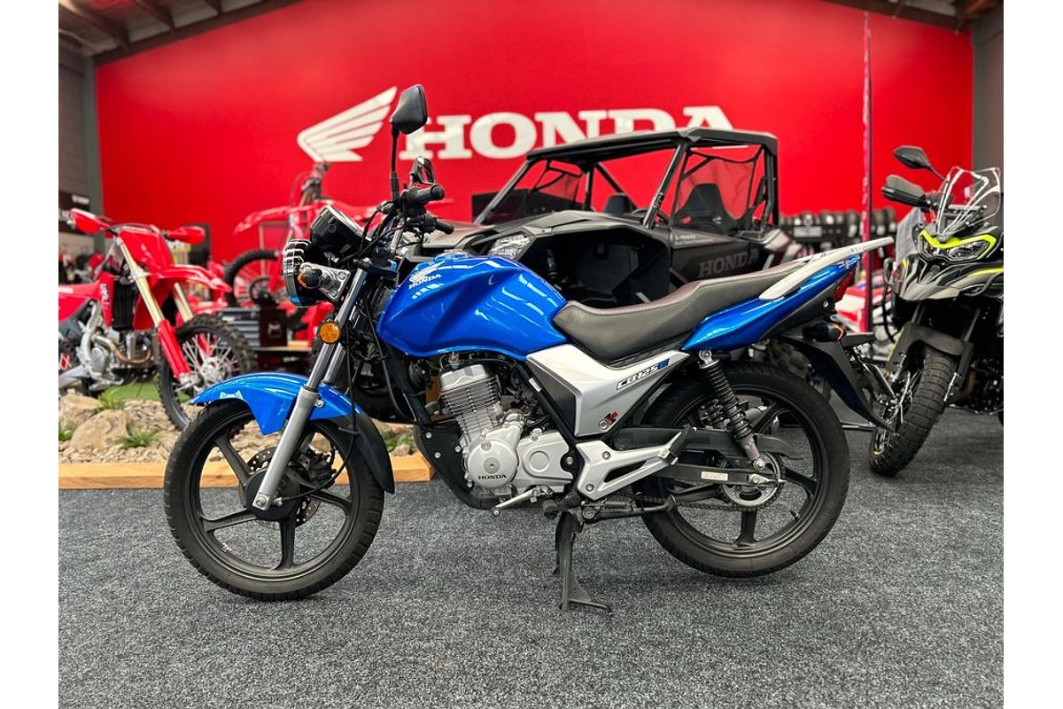 2016 Honda CB125 E