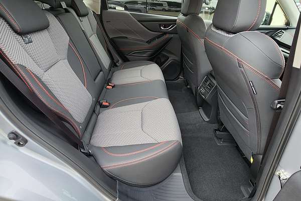 2024 Subaru Forester 2.5i Sport S5