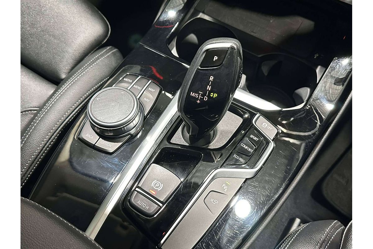 2020 BMW X3 sDrive20i G01