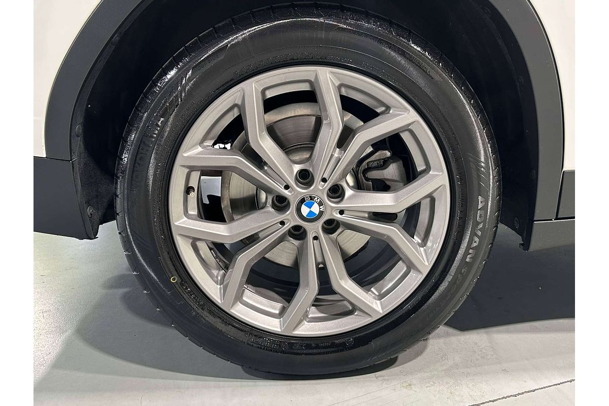 2020 BMW X3 sDrive20i G01