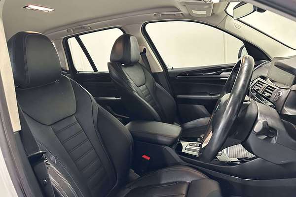 2020 BMW X3 sDrive20i G01