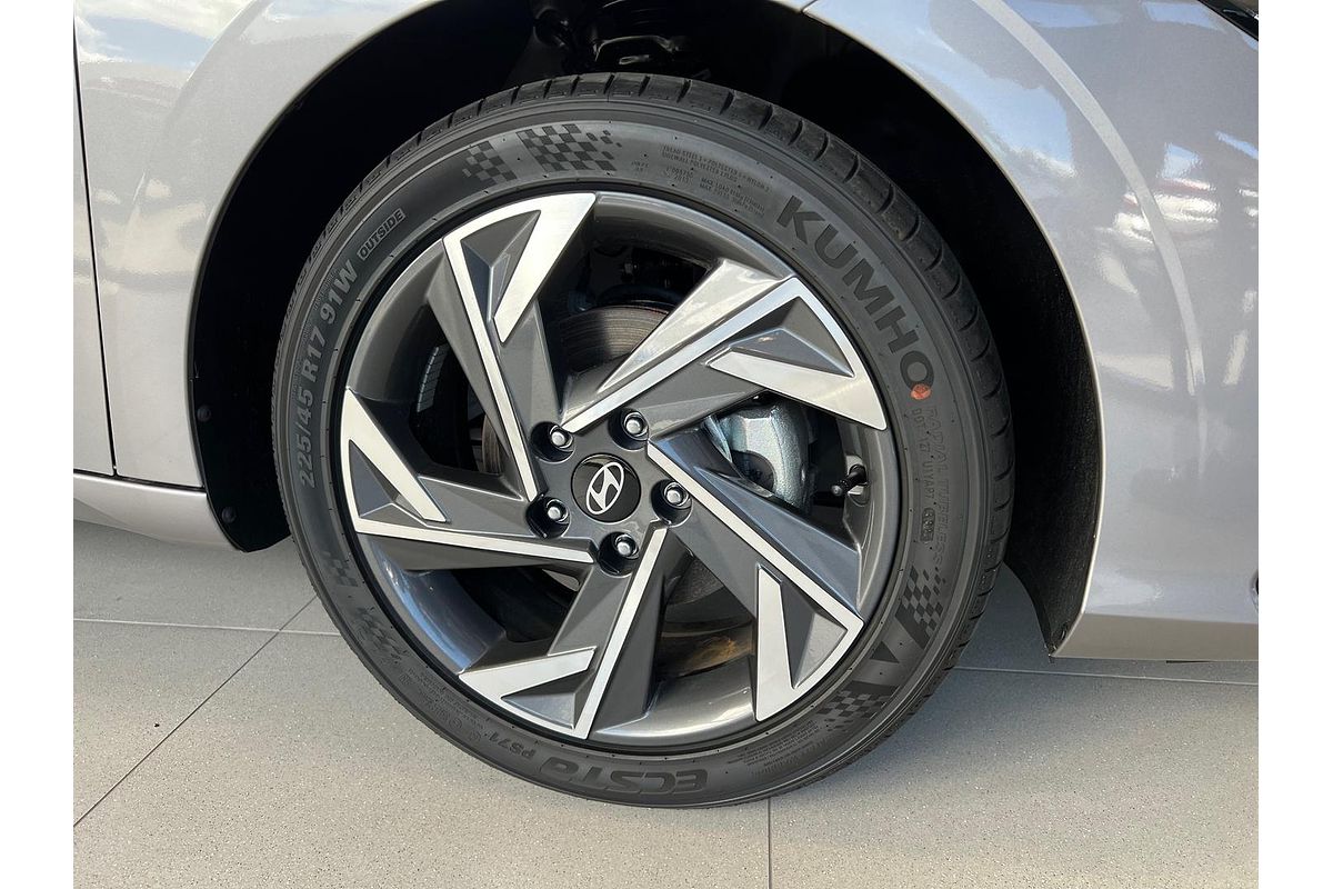 2024 Hyundai i30 Premium CN7.V2