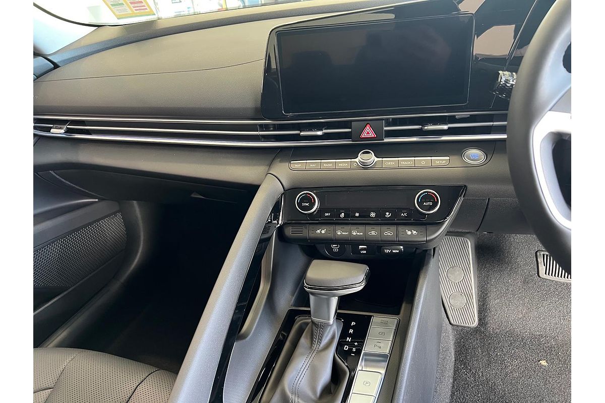 2024 Hyundai i30 Premium CN7.V2