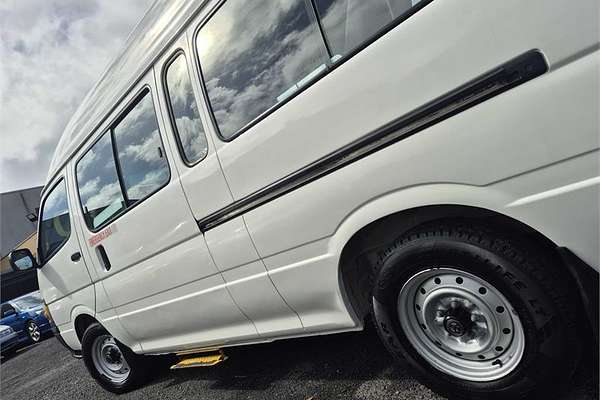 2002 Toyota HIACE COMMUTER LH184R