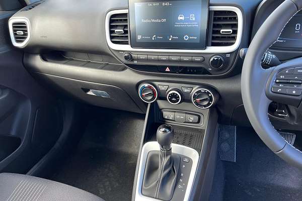 2024 Hyundai Venue Active QX.V5