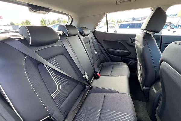 2024 Hyundai Venue Active QX.V5