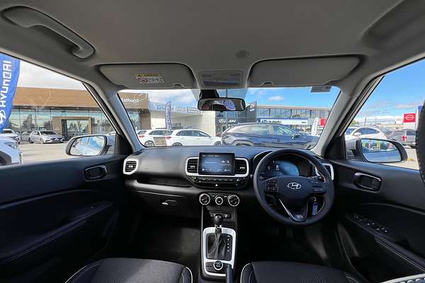 2024 Hyundai Venue Active QX.V5
