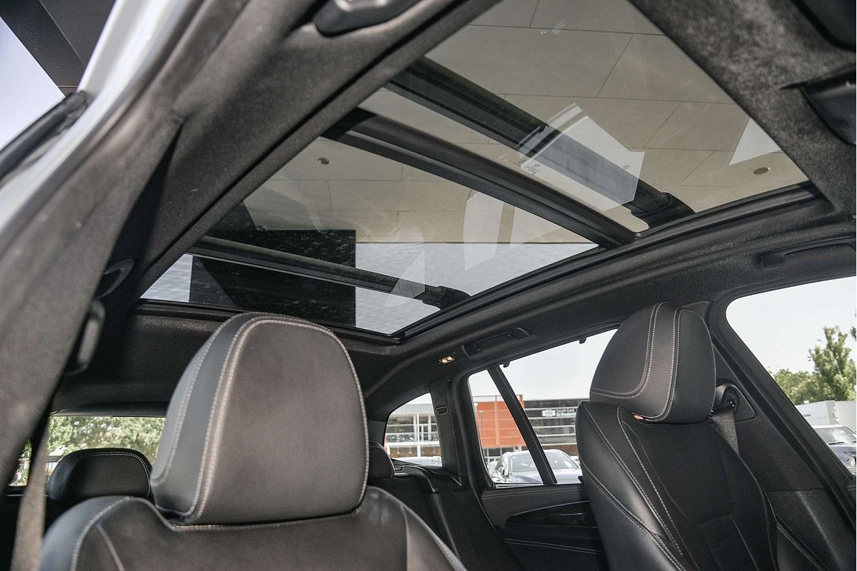 2018 BMW X3 M40i G01