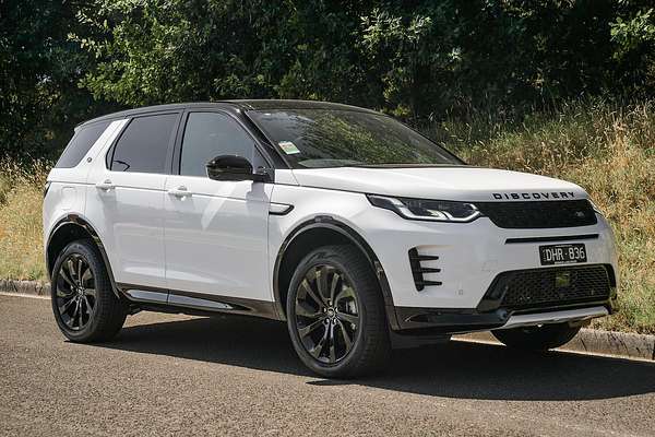 2024 Land Rover Discovery Sport P300e Dynamic SE L550