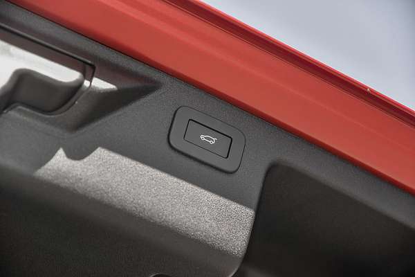 2024 Land Rover Discovery Sport P250 Dynamic SE L550