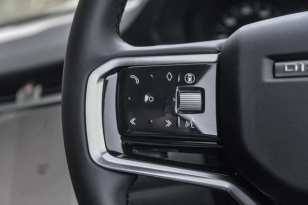 2024 Land Rover Discovery Sport P300e Dynamic SE L550