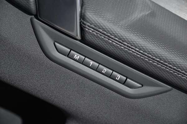 2024 Land Rover Discovery Sport P250 Dynamic SE L550