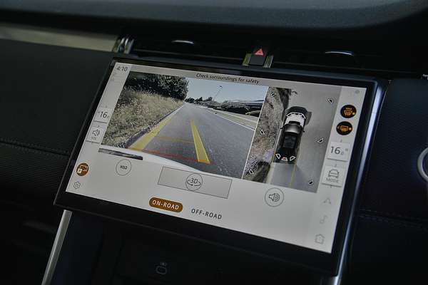 2024 Land Rover Discovery Sport P300e Dynamic SE L550
