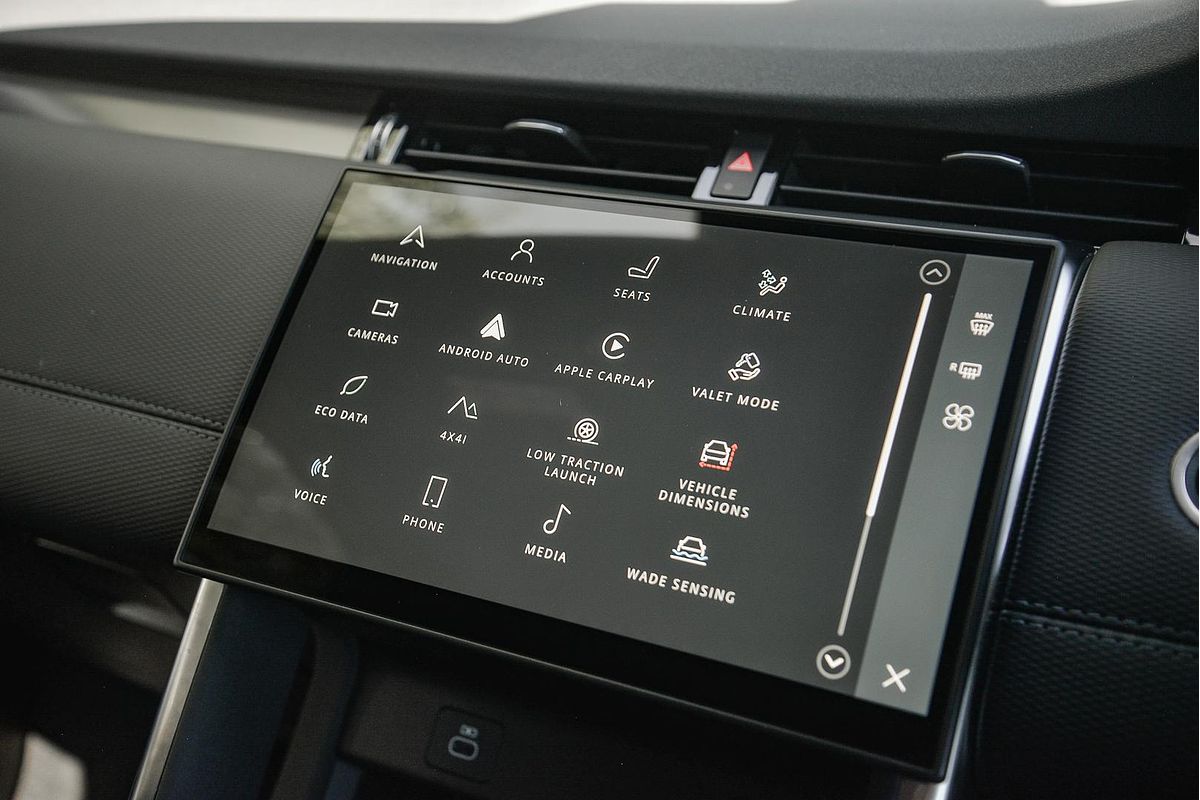 2024 Land Rover Discovery Sport P250 Dynamic SE L550