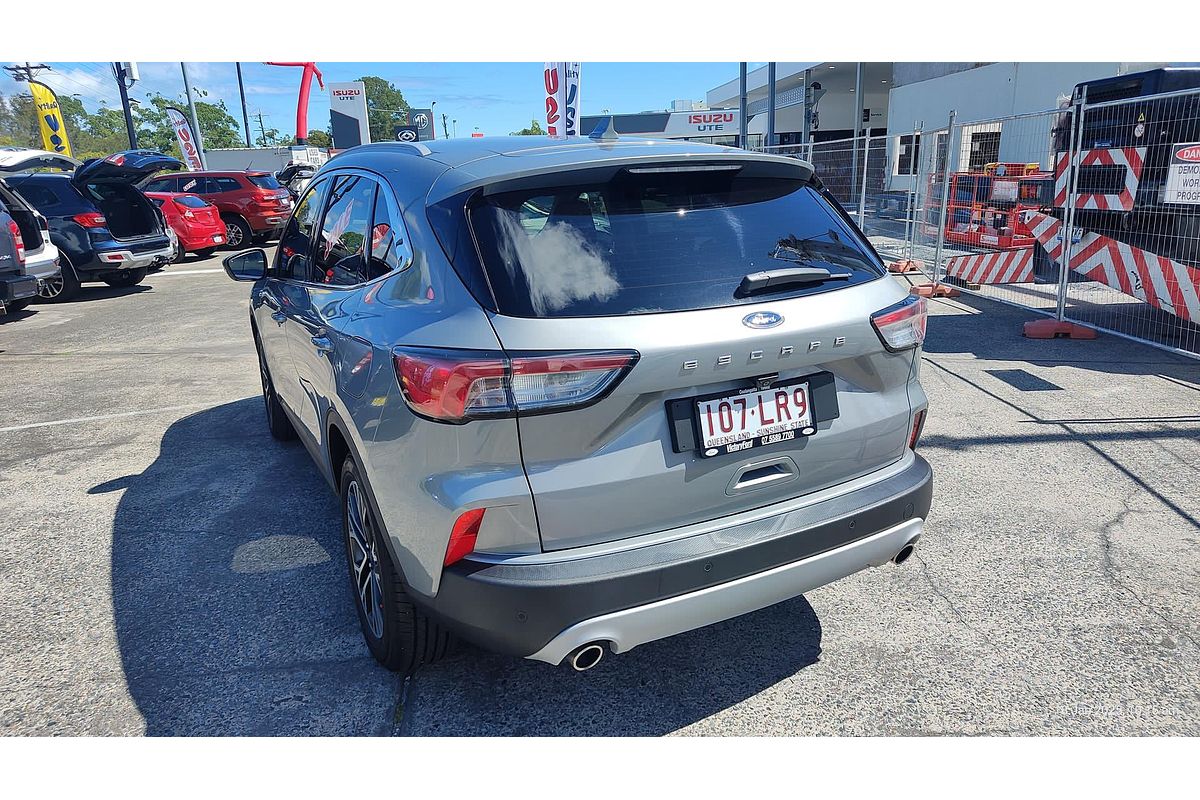 2020 Ford Escape ZH